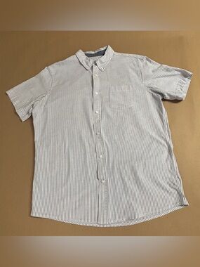 G.H. Bass & Co. Blue and White Striped Casual Button-Down Shirt